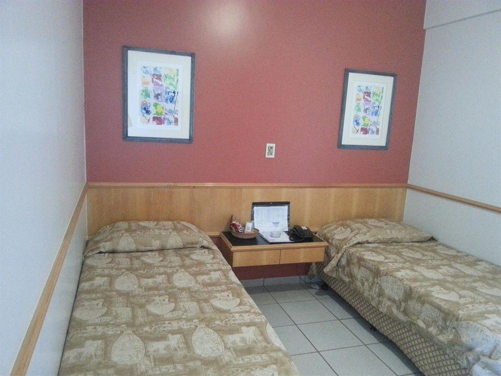 Mangabeiras Hotel Goiania Exterior photo